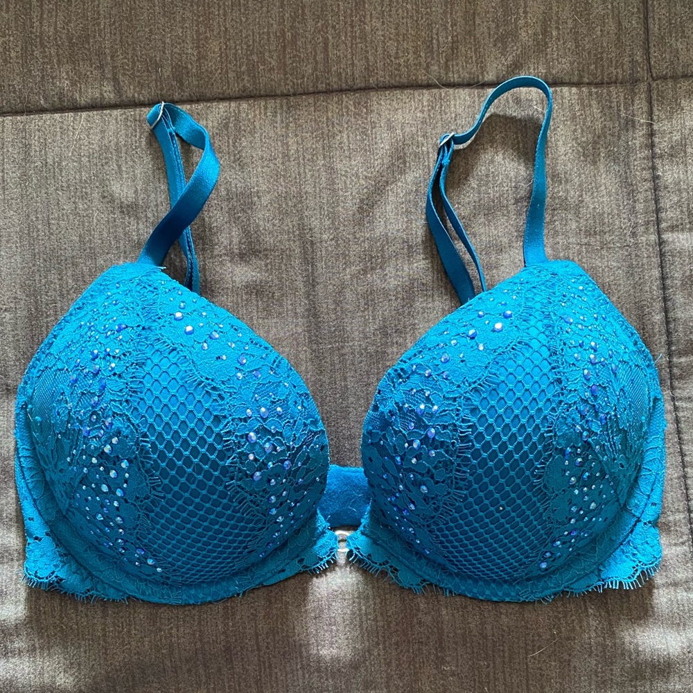 Victorias Secret Bombshell Bra